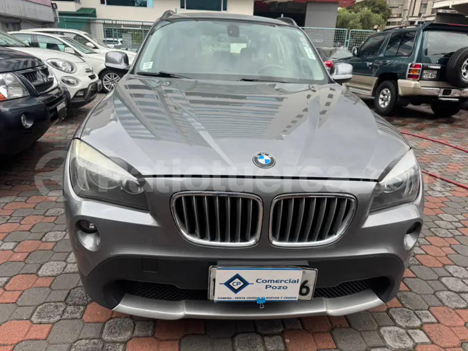Foto 1 de BMW iX1 xDrive30