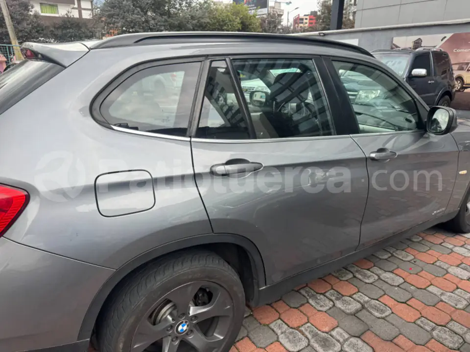 Foto 5 de BMW iX1 xDrive30