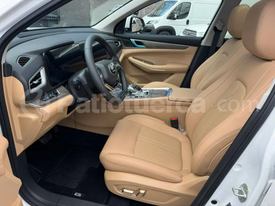 Foto 7 de DFSK E5 Supreme