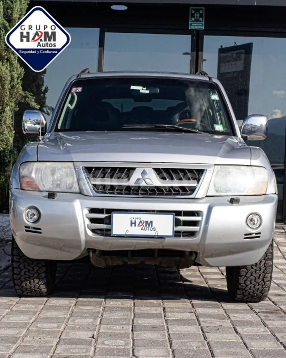 Foto 1 de Mitsubishi Montero Blister