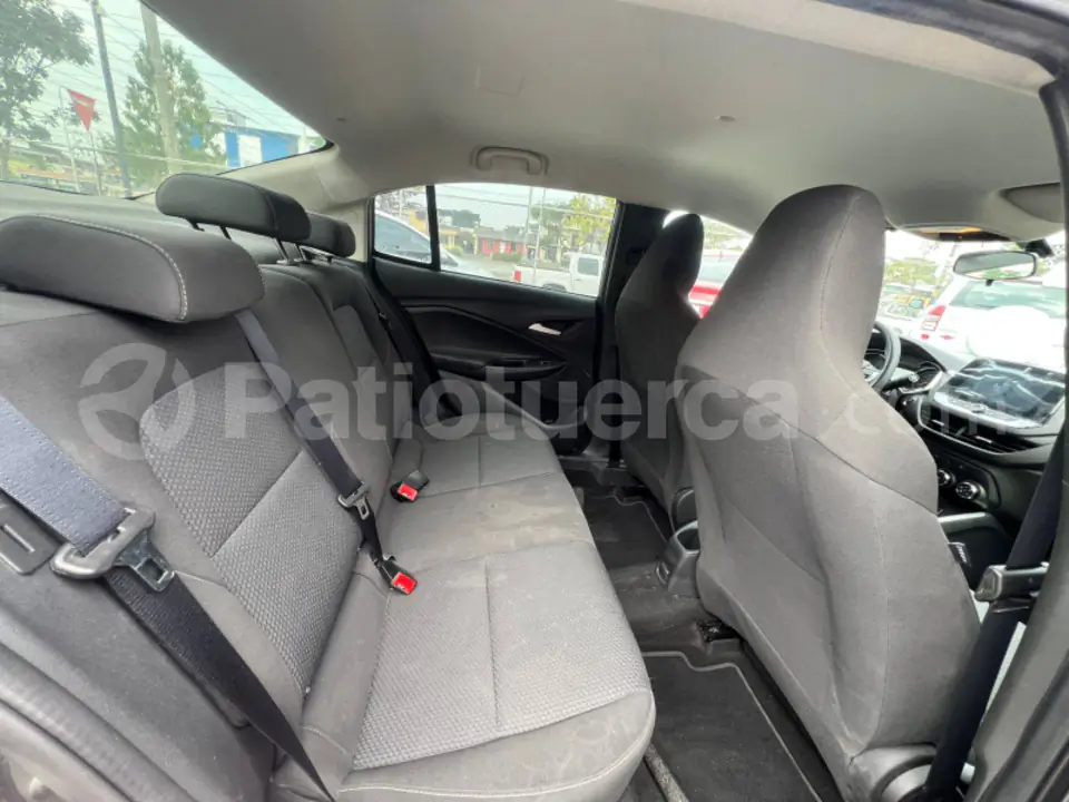 Foto 11 de Chevrolet ONIX