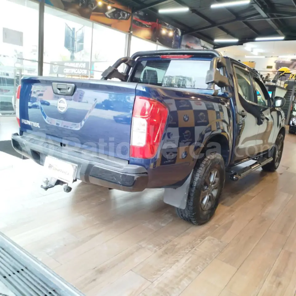 Foto 11 de Nissan FRONTIER S