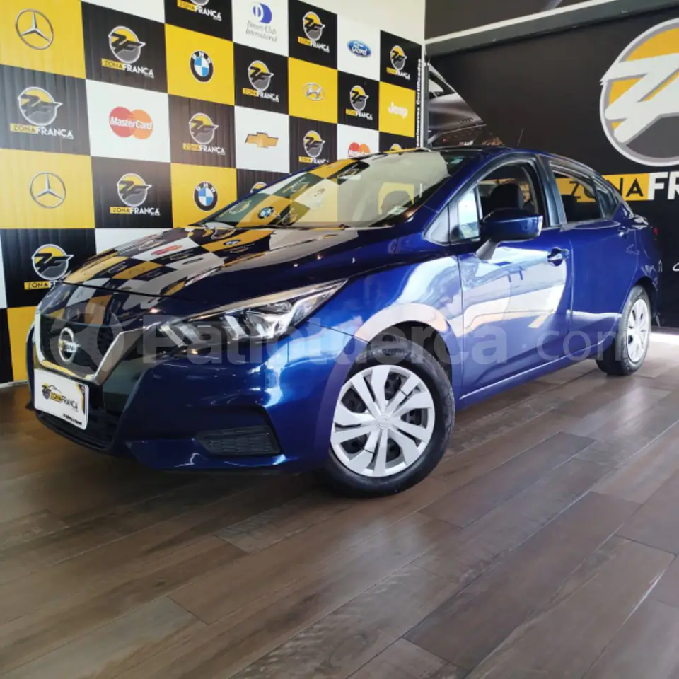 Foto 1 de Nissan Versa Sense