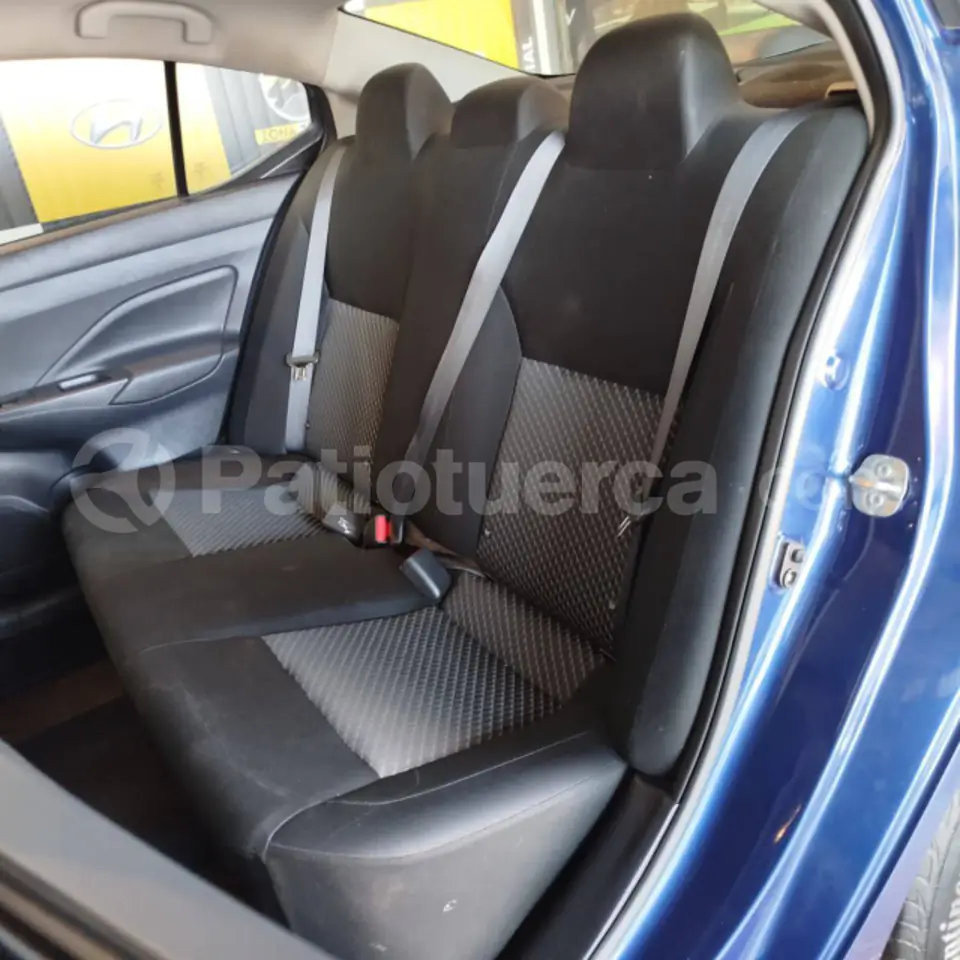 Foto 6 de Nissan Versa Sense