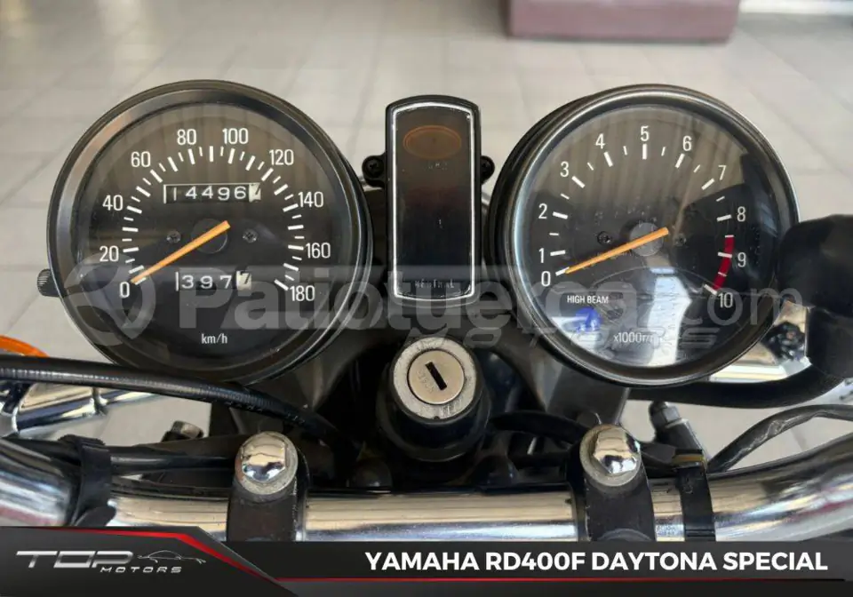 Foto 5 de Yamaha RD400F Daytona Special