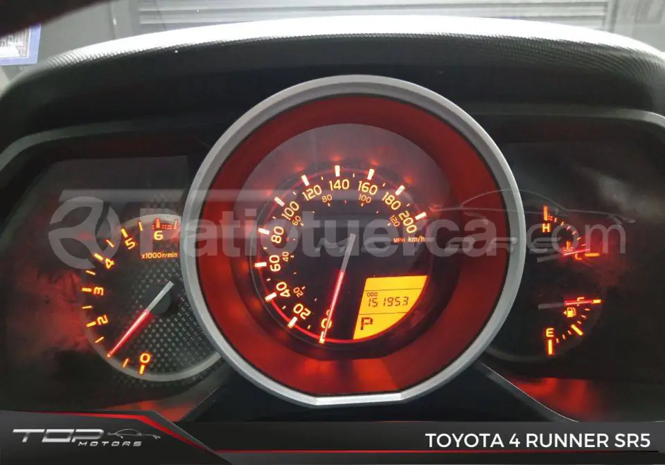 Foto 12 de Toyota 4Runner SR5