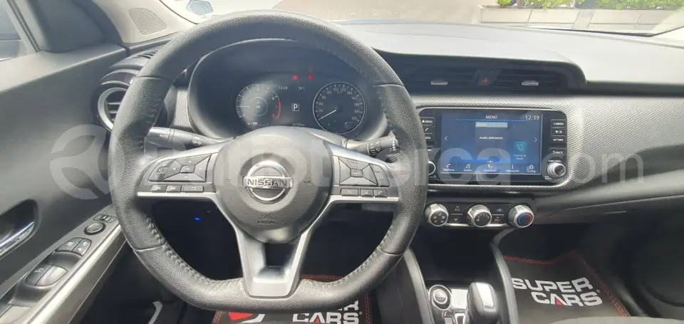 Foto 8 de Nissan Kicks