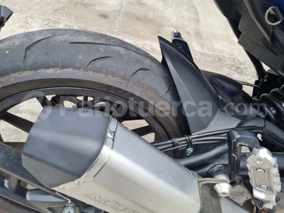 Foto 12 de Benelli 502C