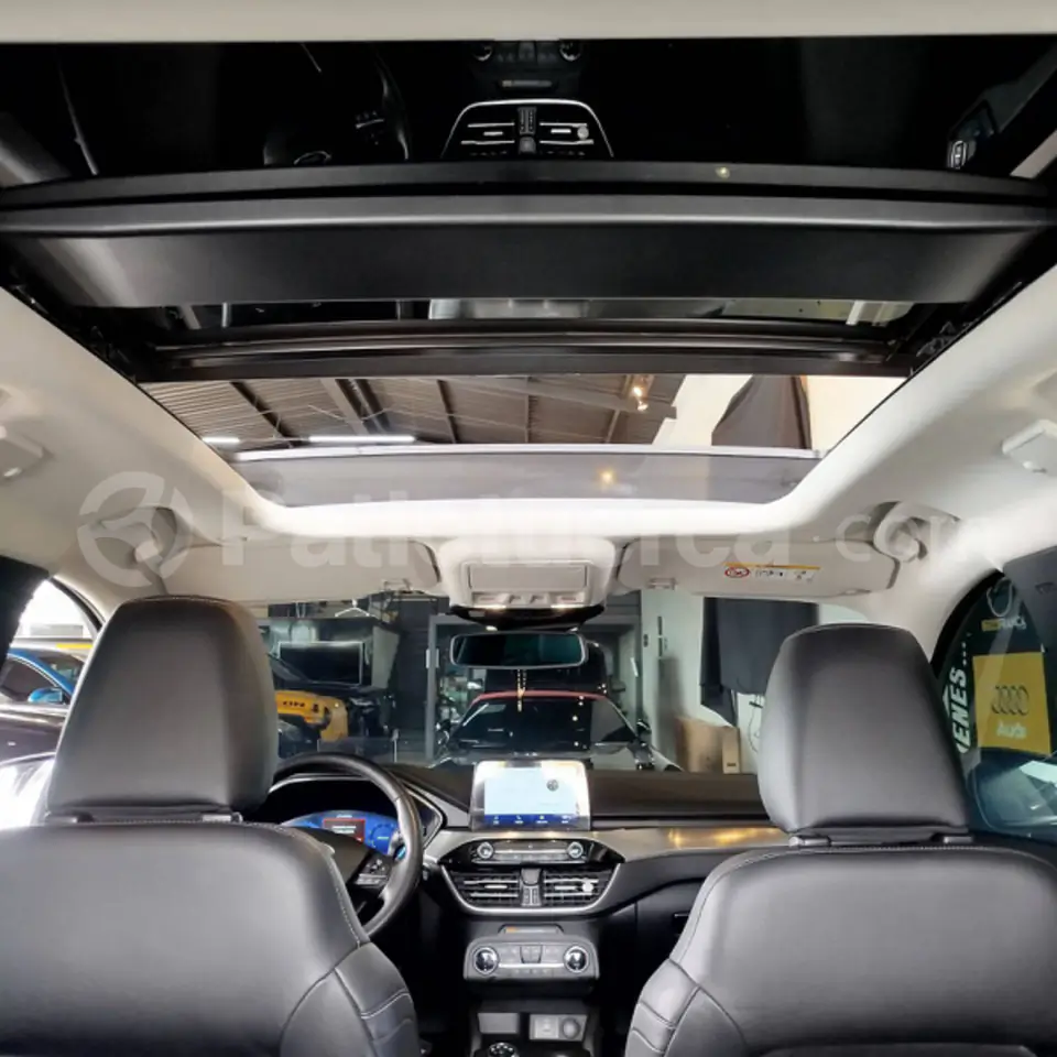 Foto 7 de Ford Escape Titanium