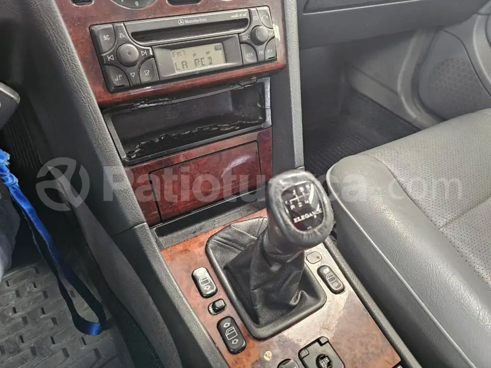 Foto 18 de Mercedes Benz C280