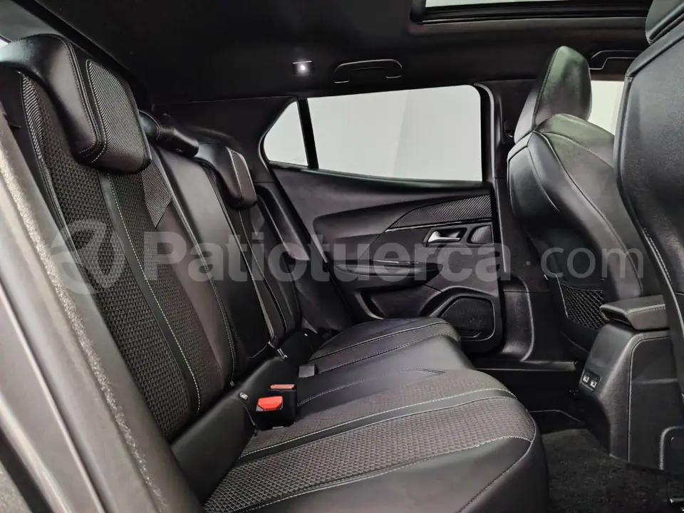 Foto 10 de Peugeot 2008 FIN L