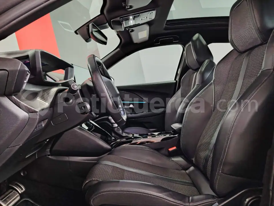 Foto 12 de Peugeot 2008 FIN L