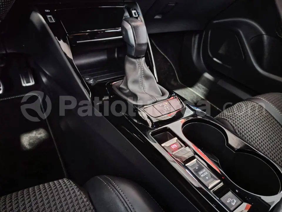 Foto 21 de Peugeot 2008 FIN L