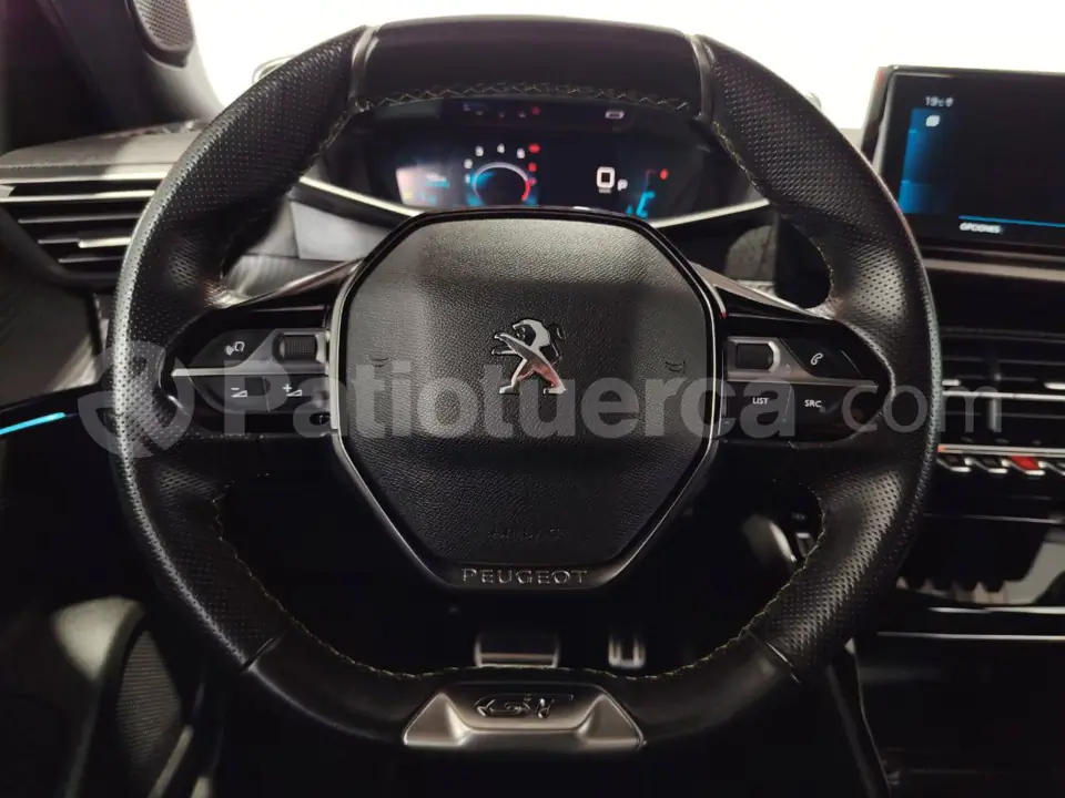 Foto 25 de Peugeot 2008 FIN L