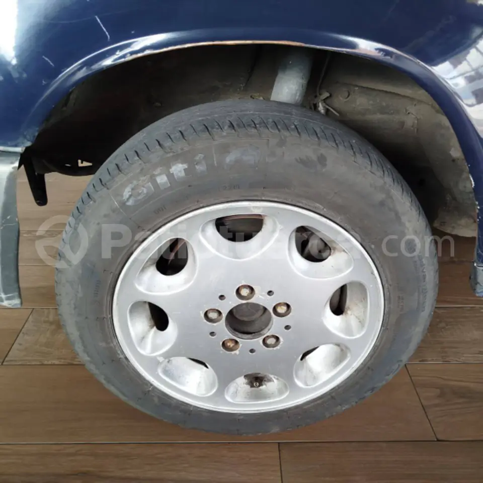 Foto 9 de Mercedes Benz 300E