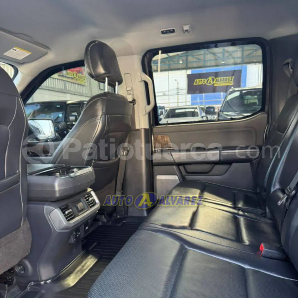 Foto 5 de Ford F150 LARIAT HIBRIDA