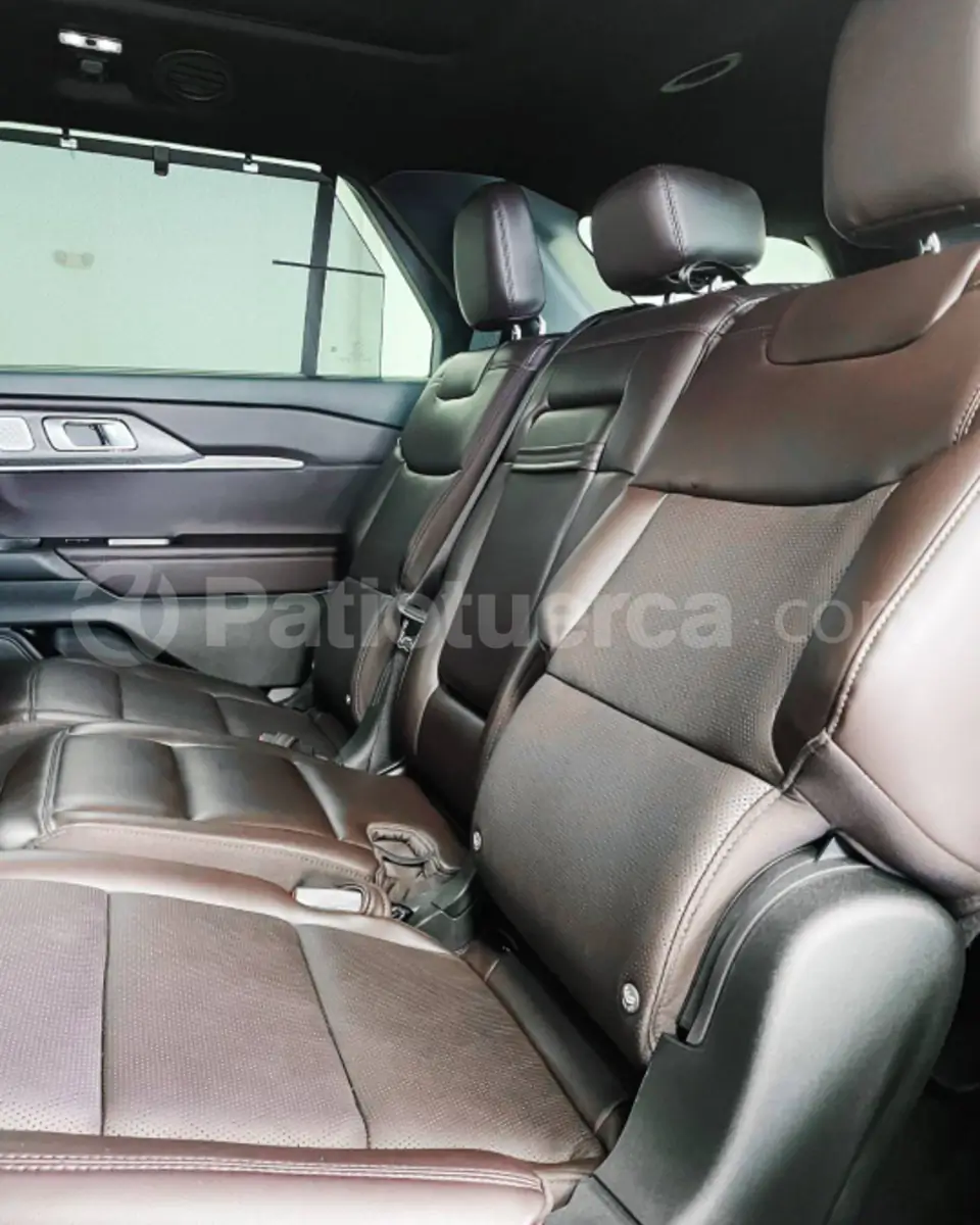 Foto 10 de Ford Explorer Sport 4X4