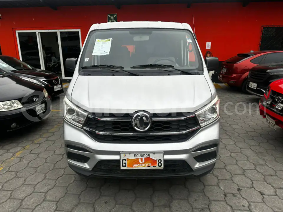 Foto 1 de DongFeng MINIVAN