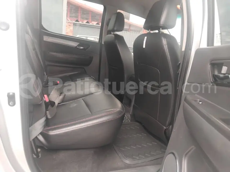 Foto 9 de JAC HFC1037DEV LUXURY