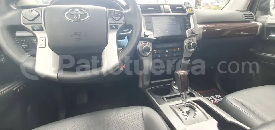 Foto 11 de Toyota 4Runner Limited