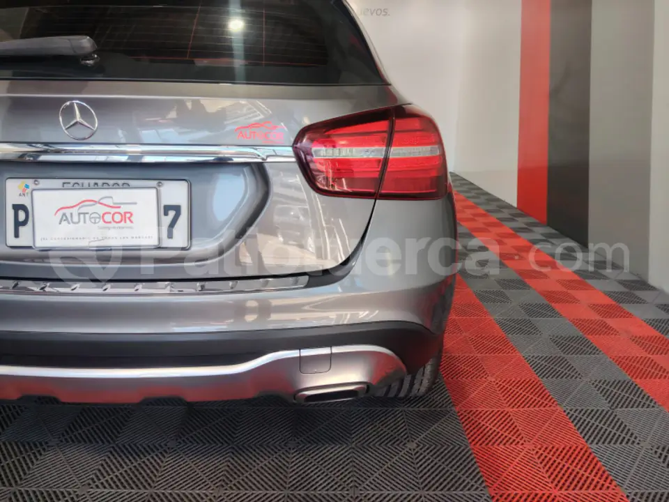 Foto 11 de Mercedes Benz GLA 180