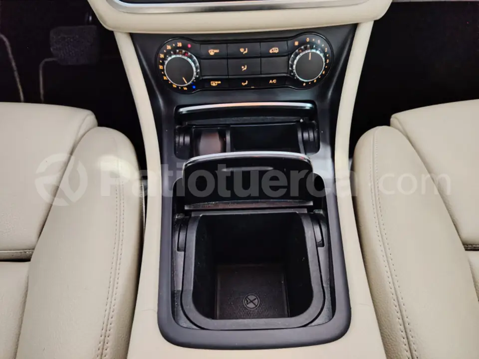 Foto 15 de Mercedes Benz GLA 180