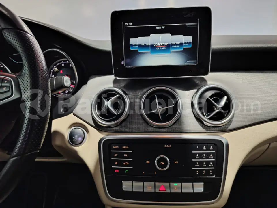 Foto 19 de Mercedes Benz GLA 180