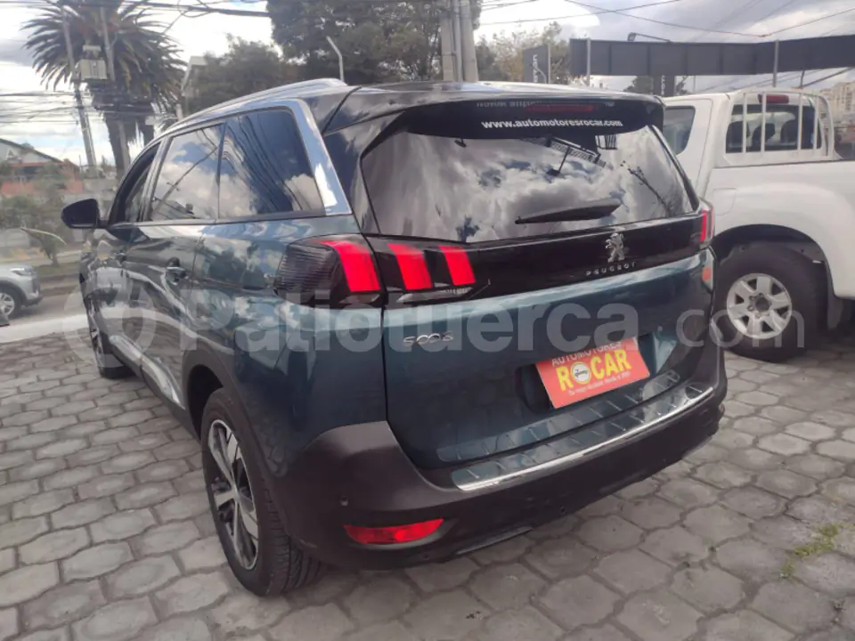 Foto 3 de Peugeot 5008N ALL.