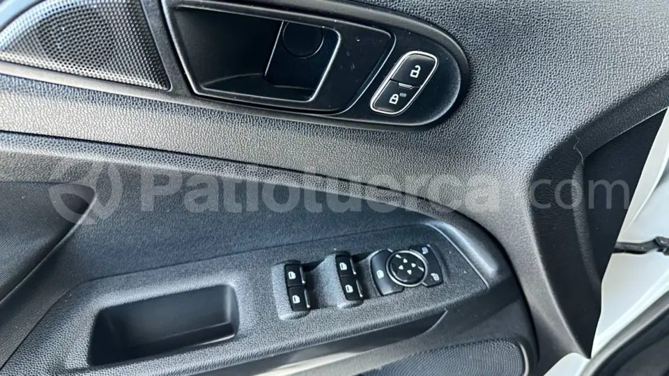 Foto 15 de Ford Ecosport