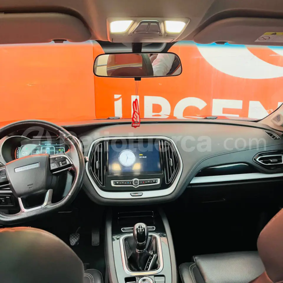 Foto 8 de Jetour X70 ll AC