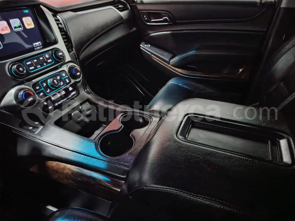 Foto 18 de Chevrolet Tahoe Z71