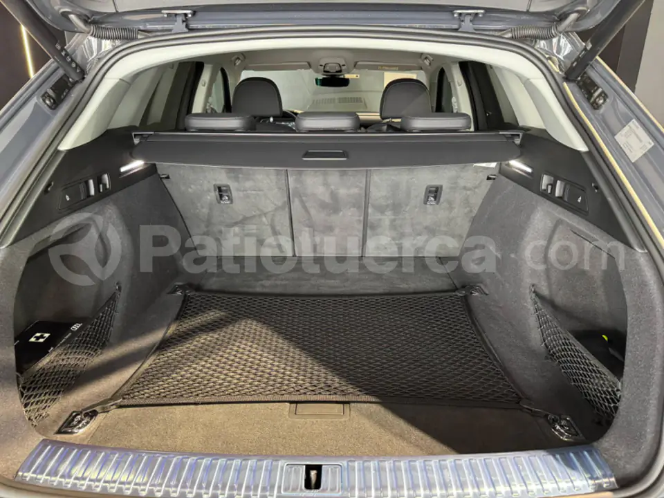 Foto 10 de Audi Q8 e-tron 50 Sportback