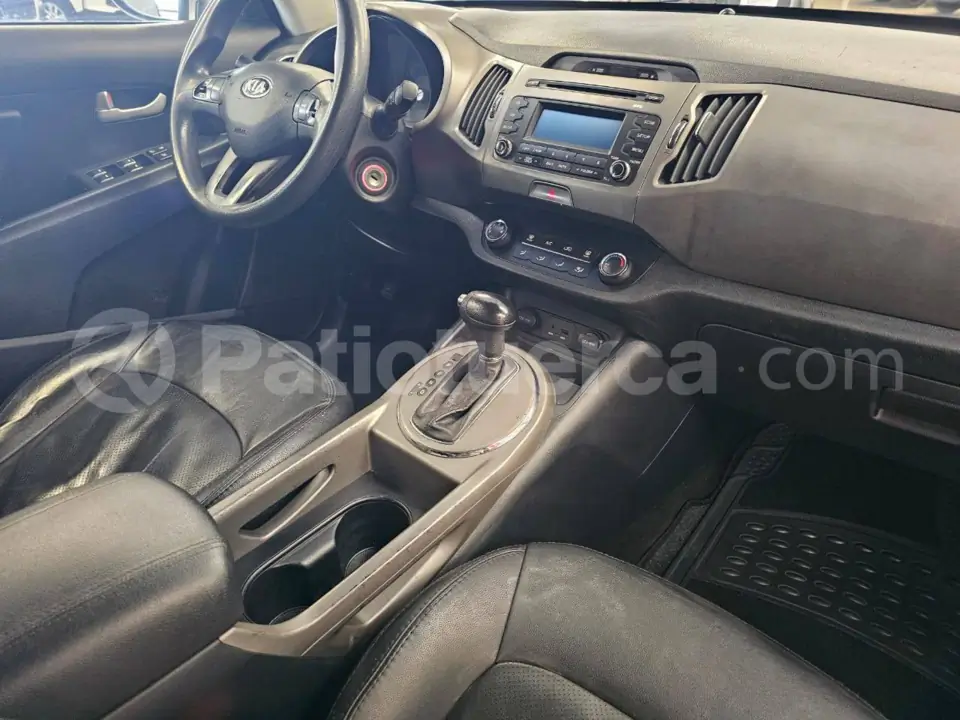 Foto 14 de Kia Sportage Active