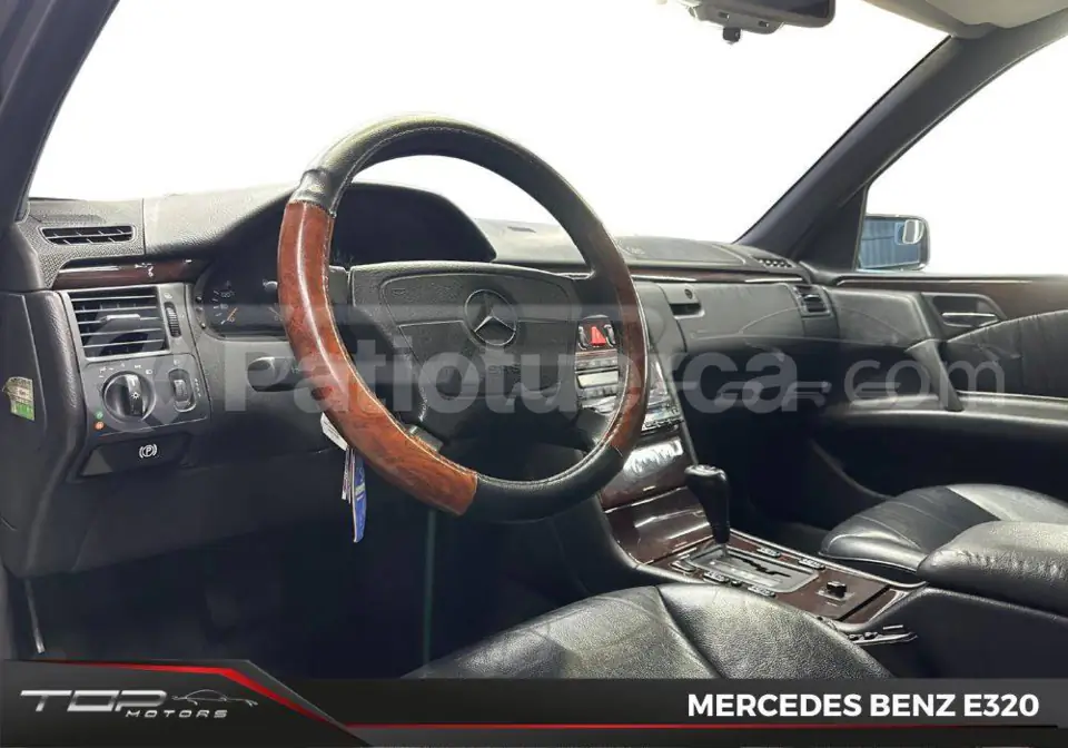 Foto 2 de Mercedes Benz Avantgarde E 320