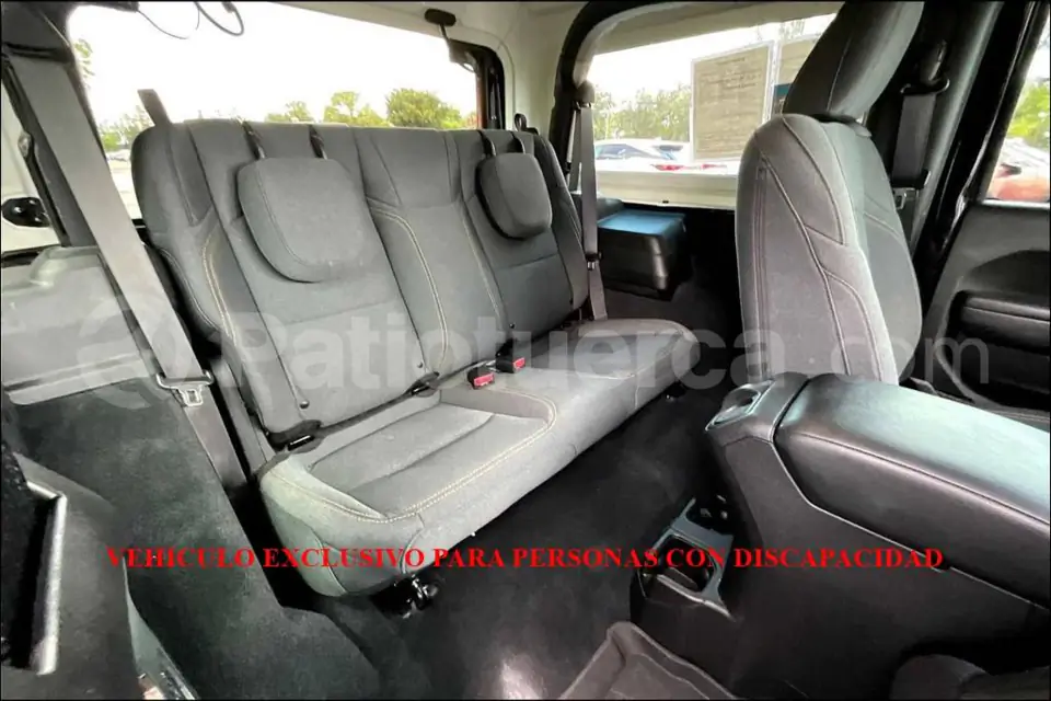 Foto 18 de Jeep Wrangler Sport
