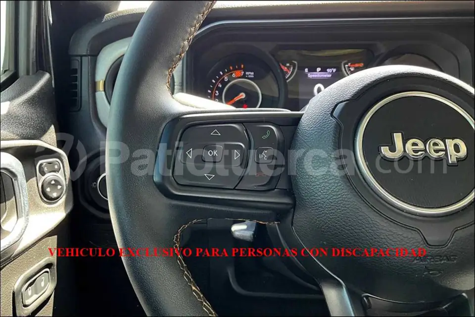 Foto 20 de Jeep Wrangler Sport