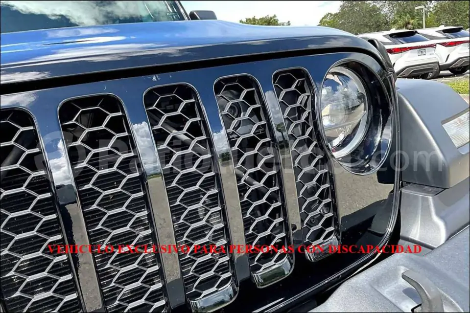 Foto 28 de Jeep Wrangler Sport