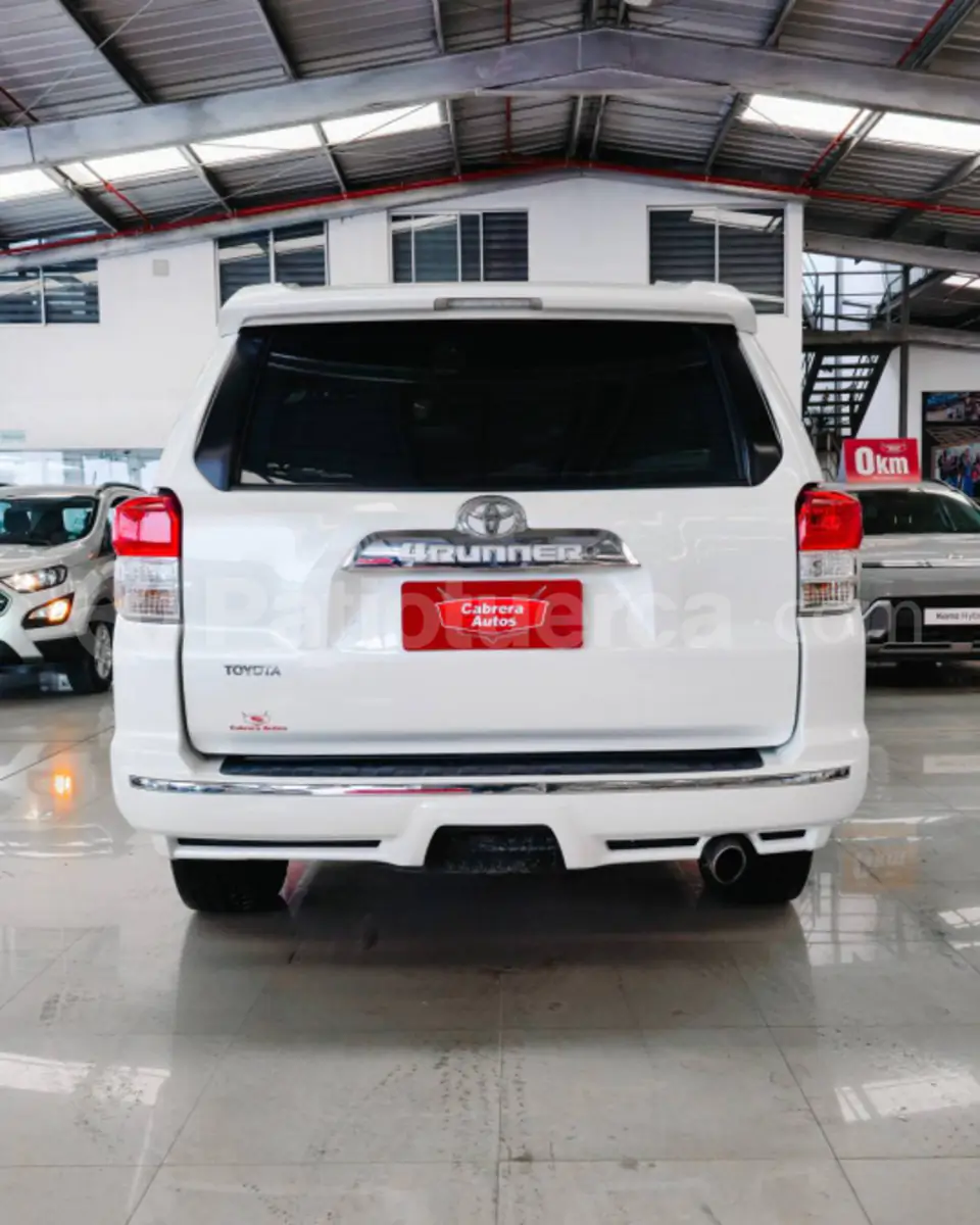 Foto 5 de Toyota 4Runner SR5