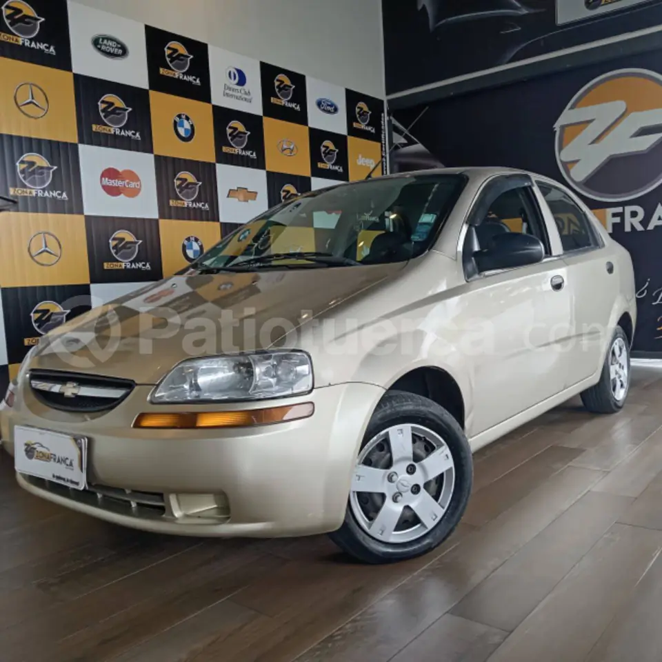 Foto 1 de Chevrolet Aveo Family