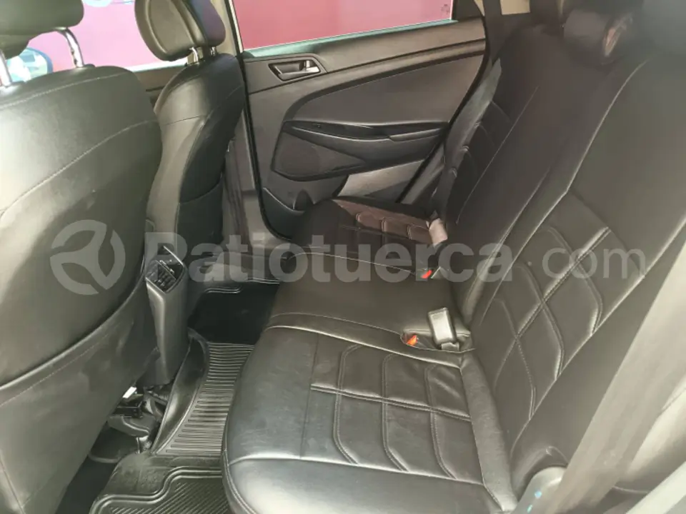 Foto 6 de Hyundai TUCSON TL