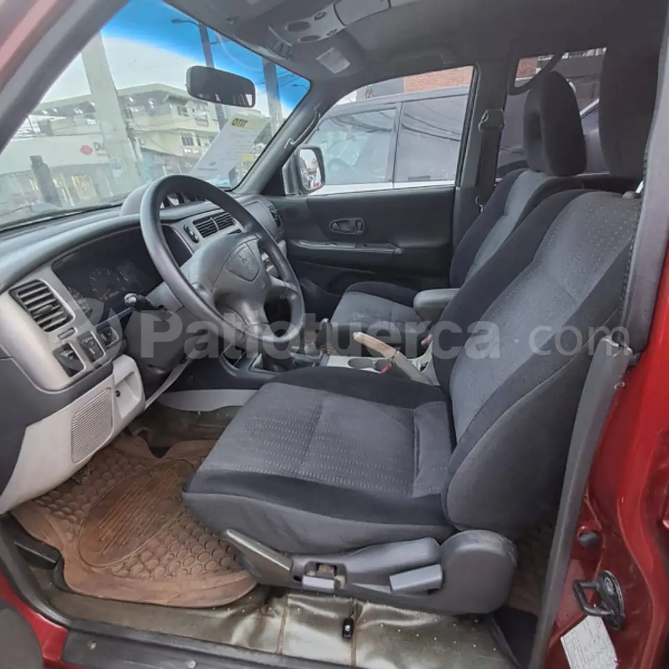 Foto 7 de Mitsubishi Montero Sport Diesel