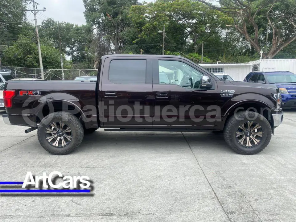 Foto 5 de Ford F150 LARIAT SC ECOBOOST AC 3.5 CD