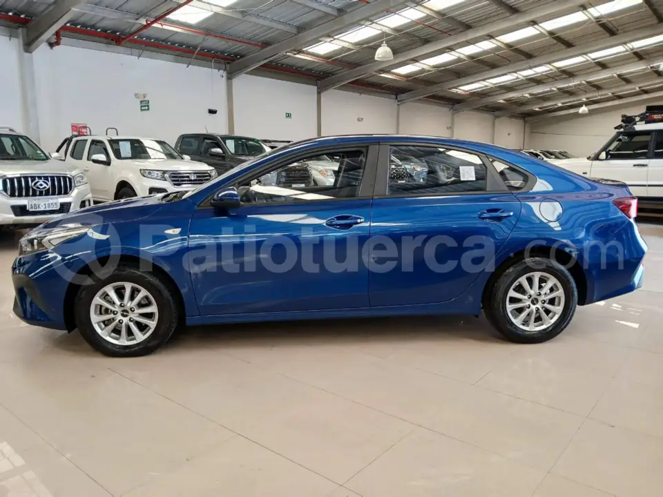 Foto 3 de Kia Cerato