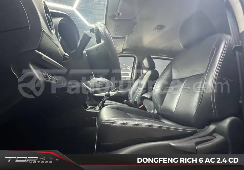 Foto 11 de DongFeng NEW RICH 6 4X2 GASOLINA