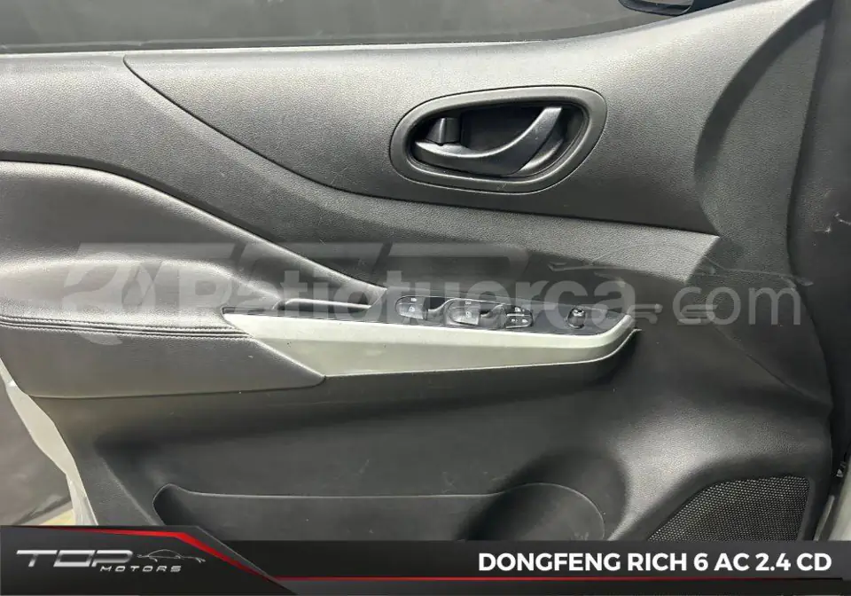 Foto 17 de DongFeng NEW RICH 6 4X2 GASOLINA