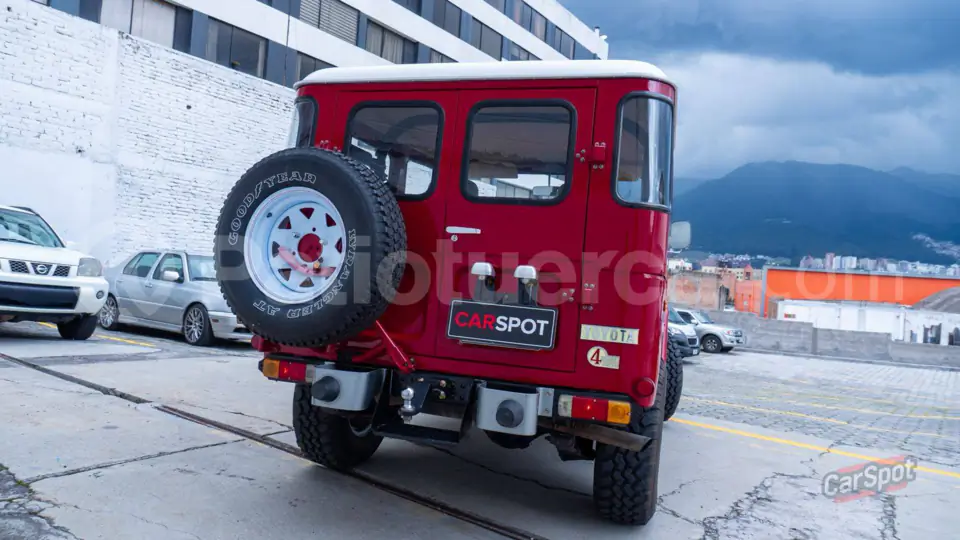 Foto 4 de Toyota Land Cruiser FJ40