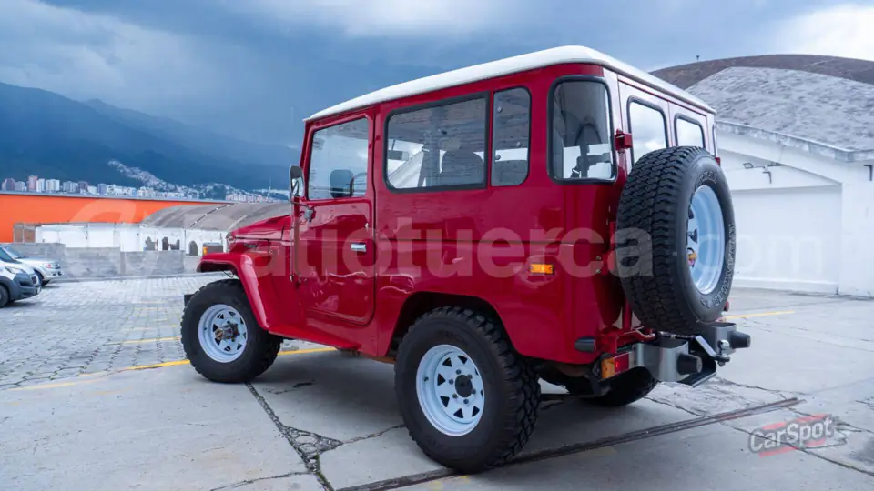 Foto 6 de Toyota Land Cruiser FJ40