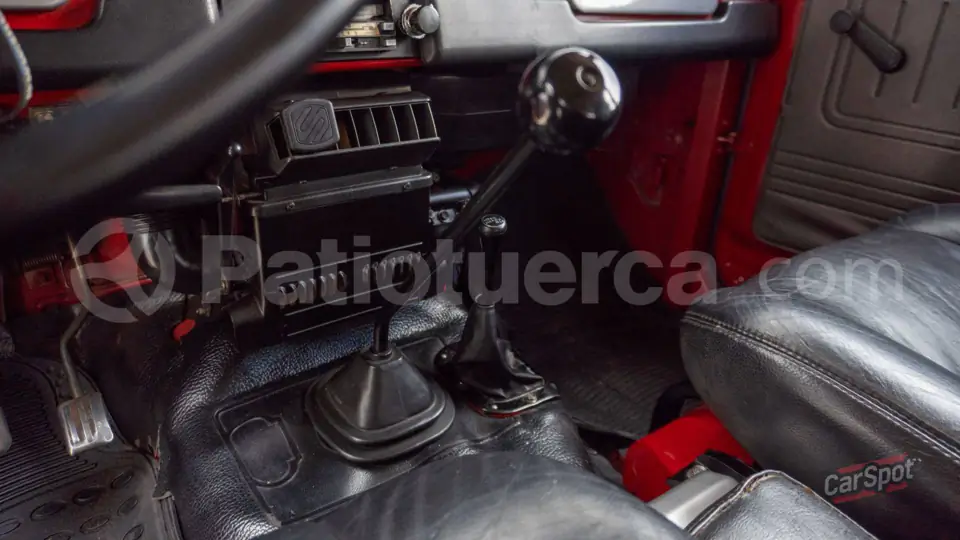 Foto 8 de Toyota Land Cruiser FJ40