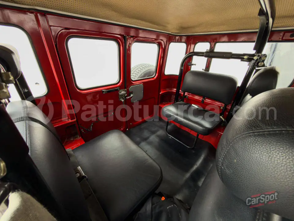 Foto 11 de Toyota Land Cruiser FJ40