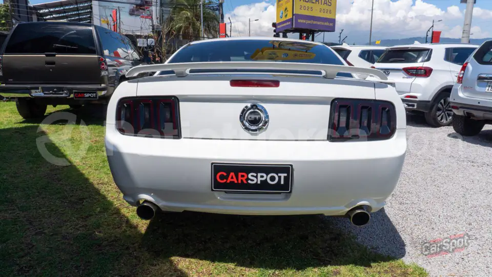 Foto 5 de Ford Mustang GT